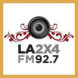 La 2x4 FM