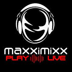 Maxximixx  Play Live
